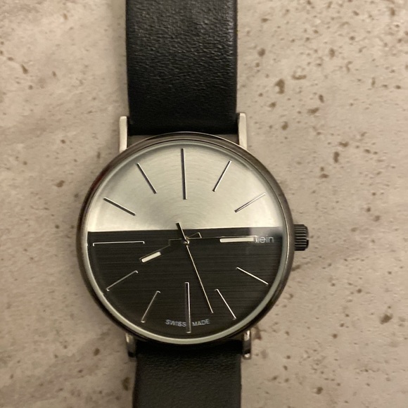 Men Calvin Klein Watch - Picture 2 of 3